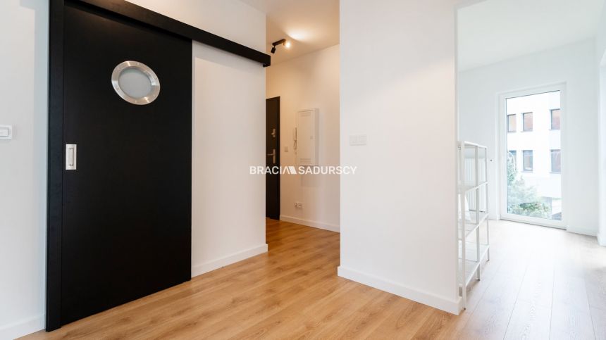 fajne 2 pokojowe na Zabłociu miniaturka 13