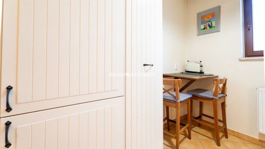 2pok z dużym balkonem i miejscem postojowym. miniaturka 18