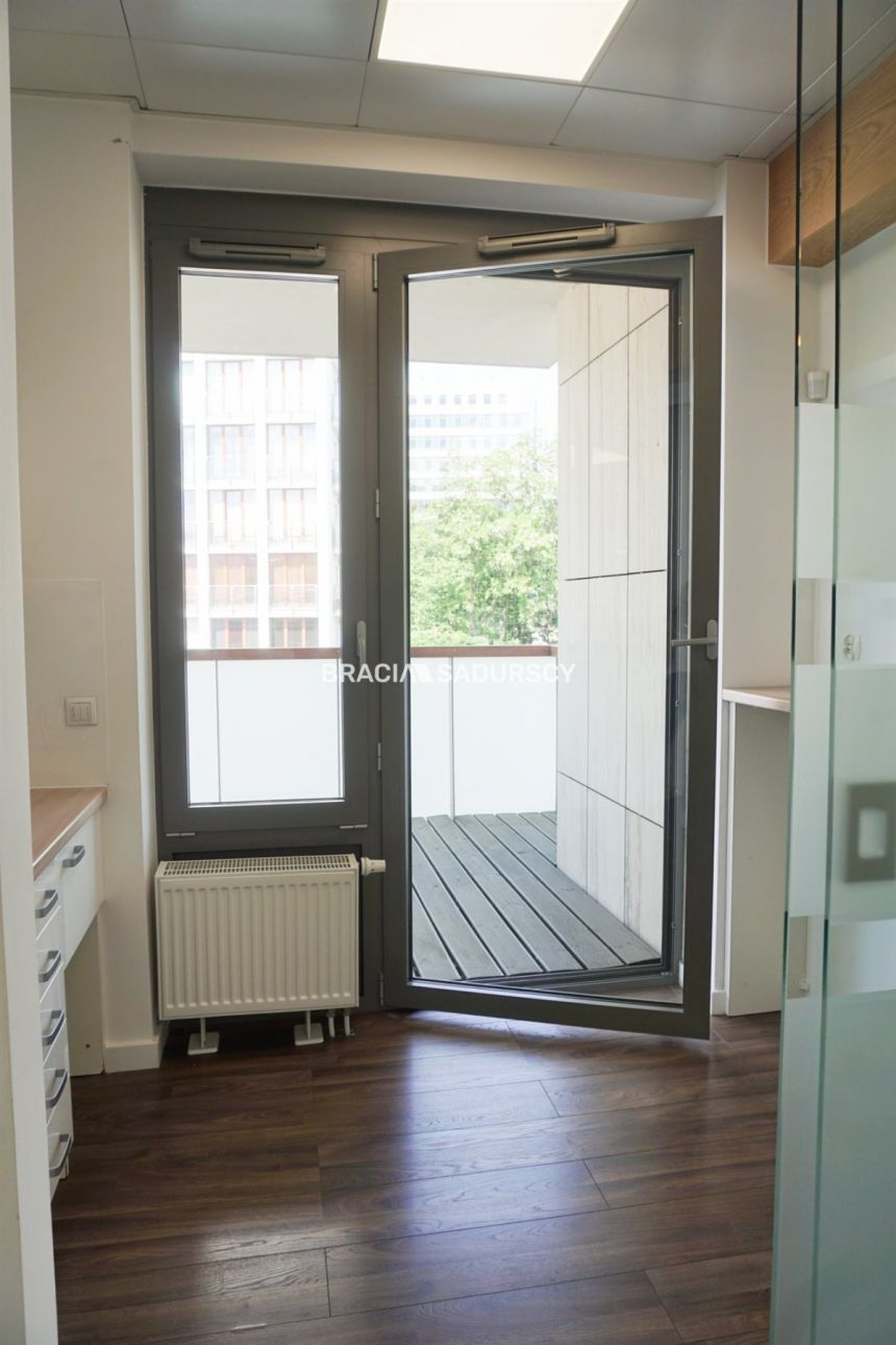 Armii Krajowej - urządzony lokal, pow. 50  m2 miniaturka 16