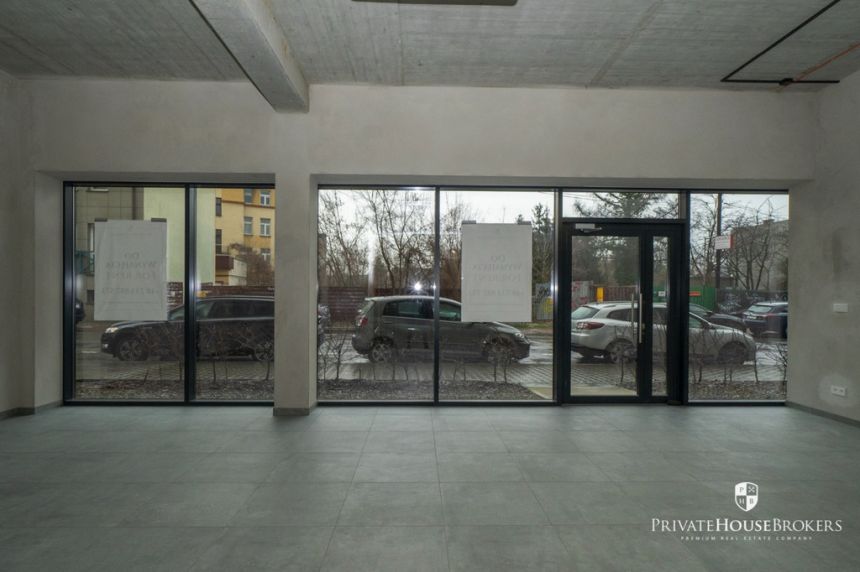 Lokal handlowo usługowy Dąbrowskiego 116 mkw miniaturka 2