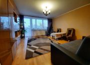 Trzy Pokoje, Garderoba  77m2,  + Piwnic 8m2 miniaturka 2