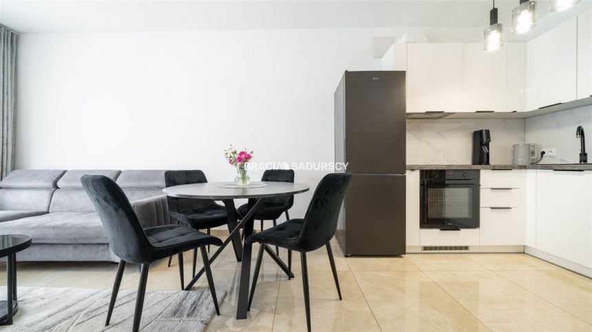 Gotowy do wejścia apartament 40m2 z parkingiem! miniaturka 15