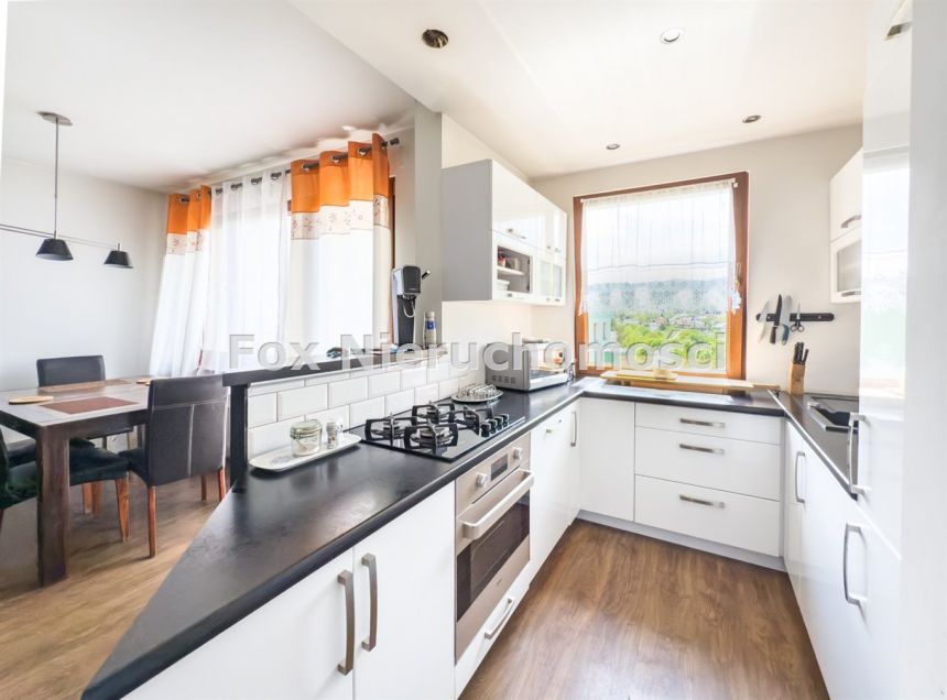 Nowa cena! 3 pokoje z dużym balkonem - niski blok miniaturka 5