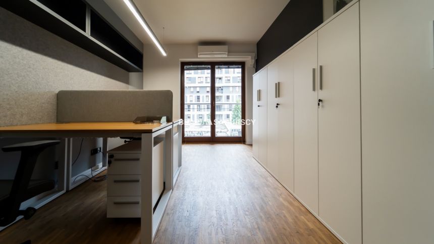 2-pok lokal na Zabłociu/66,6m2/idealne pod biuro miniaturka 7