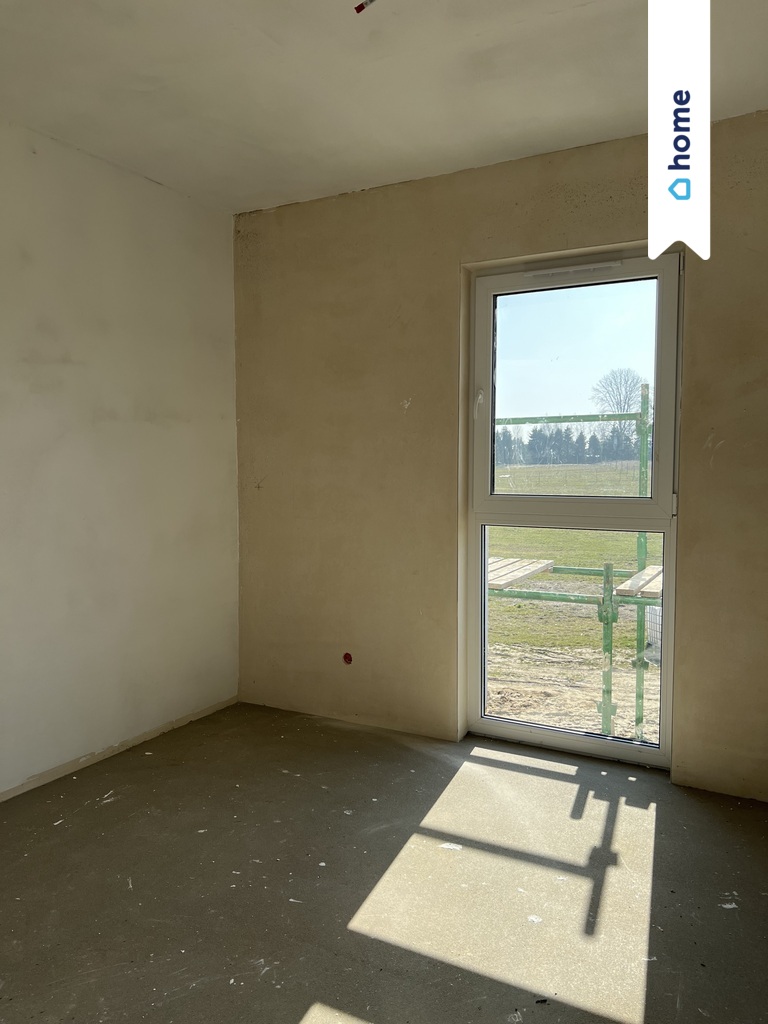 1/2 bliźniaka z garażem, duża działka miniaturka 9