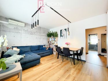 Zadbane 3 pokoje na ZWM – 10. piętro, 60 m²