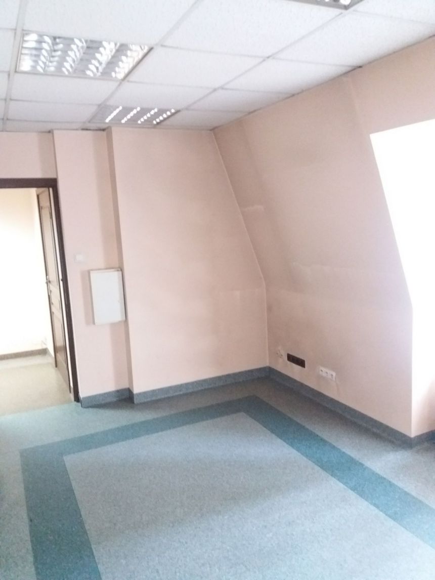 Lokal/biuro o pow.124,03 mkw Kudowa Zdrój ul. Zdrojowej 23 miniaturka 6