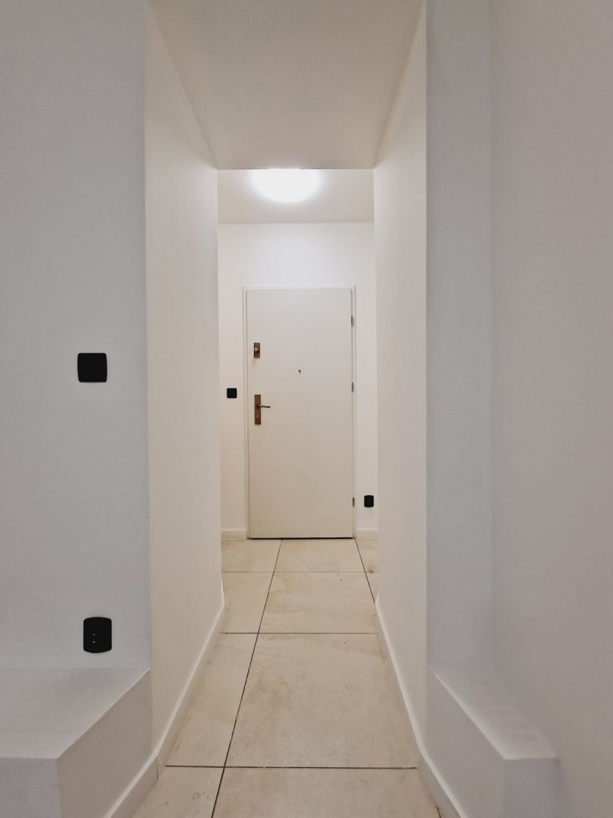 STUDIO - 20 M2 - NOWO WYKOŃCZONE - SUTERENA miniaturka 15