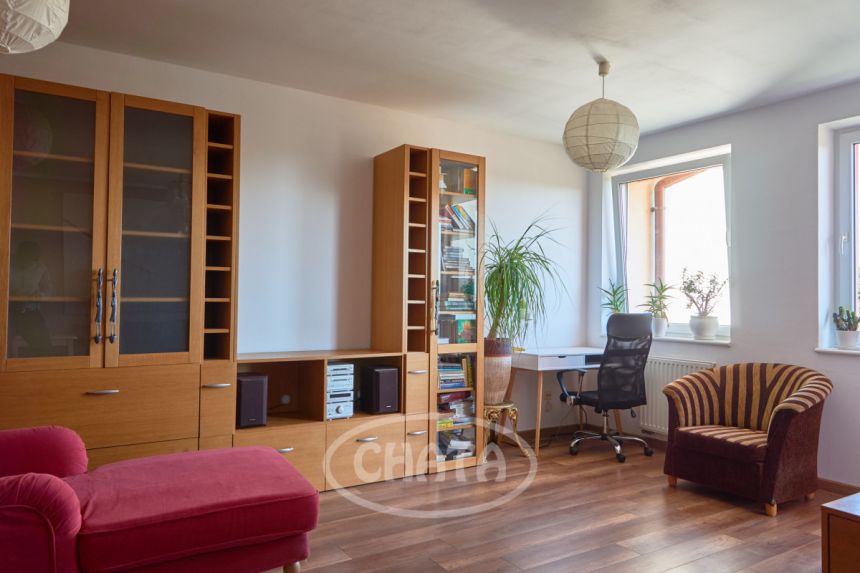 Wrocław Ołbin, 2 300 zł, 37.6 m2, kawalerka miniaturka 4