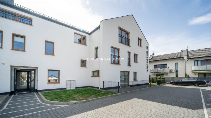 Gotowy do wejścia apartament 40m2 z parkingiem! miniaturka 8