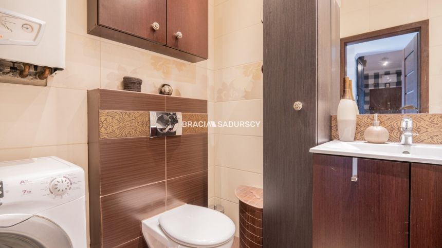 3 pokoje na Ruczaju – idealne dla rodziny lub inwe miniaturka 16