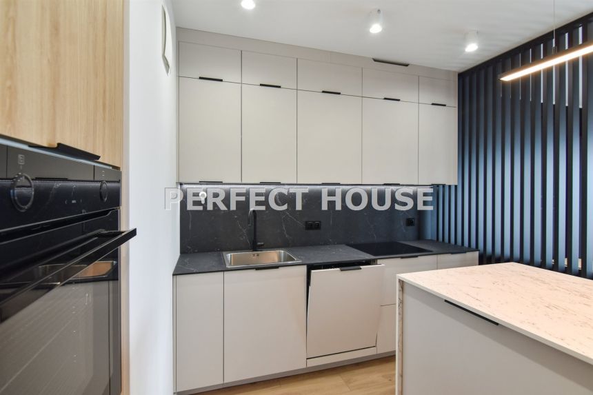 Apartament z balkonem na Marcelinie miniaturka 13