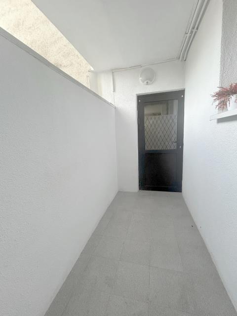 Ciche, wyposażone, przy Metrze miniaturka 14