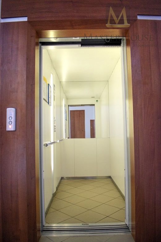 Mieszkanie na wynajem z osobną kuchnią i loggią miniaturka 16