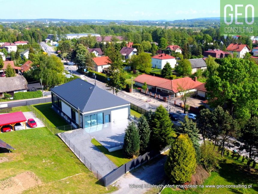 Do sprzedania budynek usługowy pod Krakowem miniaturka 3