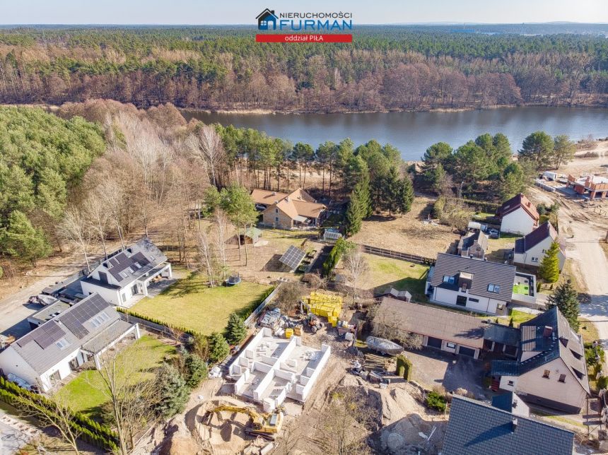 Super dom w Pile na Zielonej Dolinie, blisko rzeki miniaturka 9