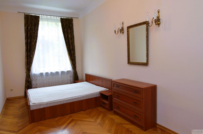 Wyjątkowy Apartament vis a vis Wawelu. miniaturka 9