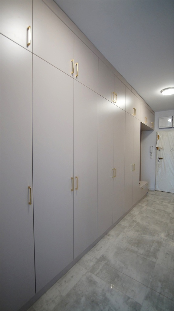 Wynajem apartament 76m2. 3 pokoje z tarasem miniaturka 10
