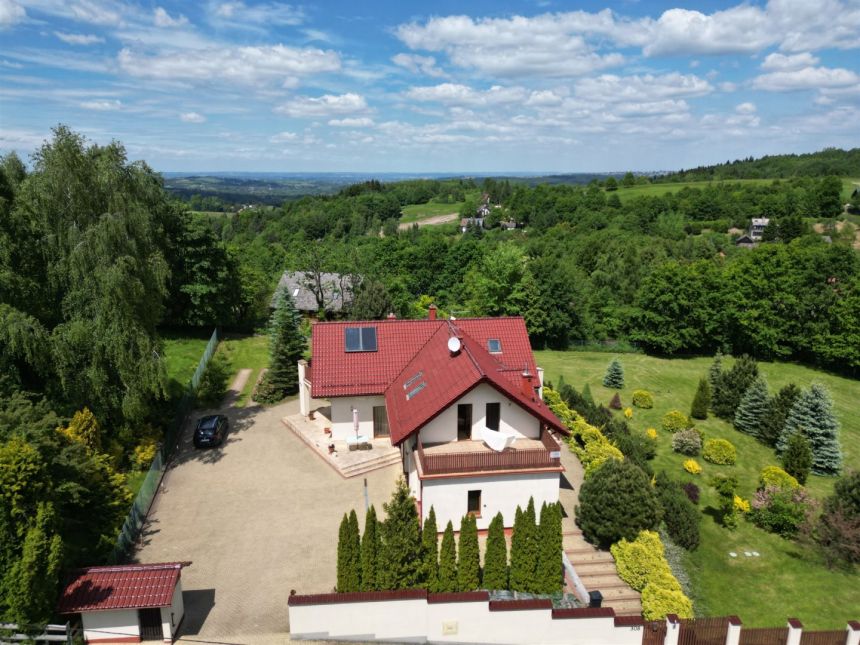 Zadbany dom w Bęczarce o pow. 200m². miniaturka 2