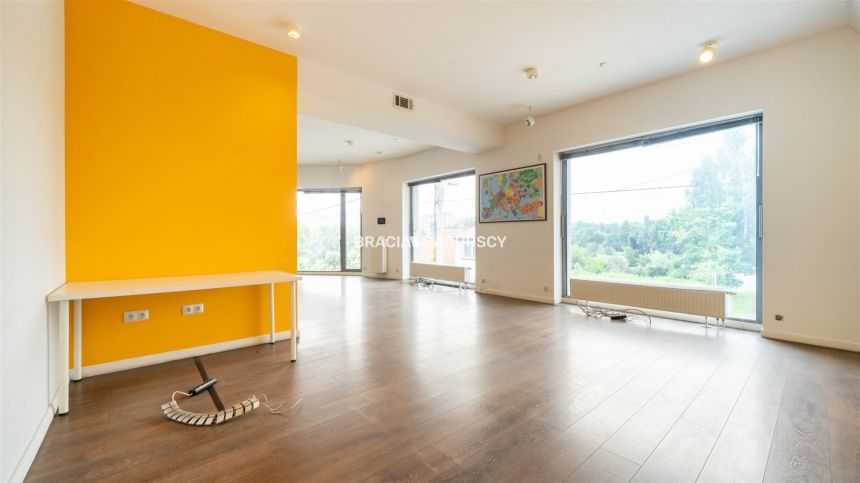 Nowoczesny lokal 102 m², Balicka, Kraków miniaturka 8