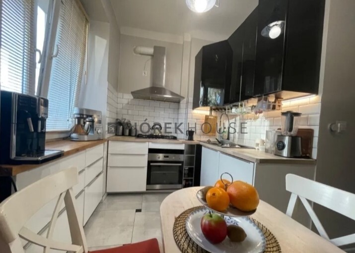 3-pokojowe mieszkanie na Rembertowie miniaturka 2
