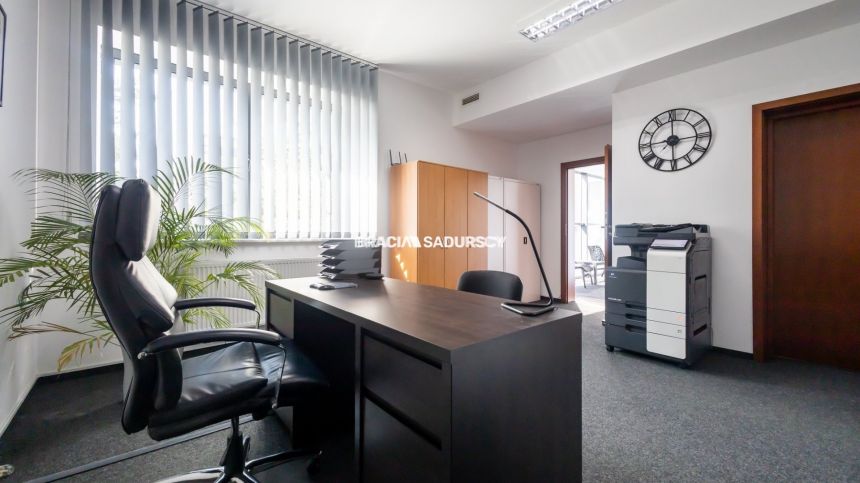 Lokal biurowy, klima, parking - Bronowice miniaturka 2