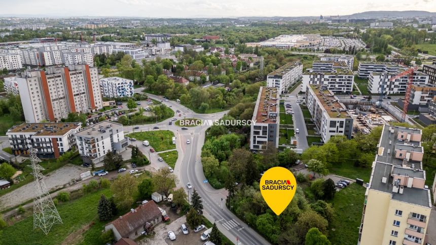 Sprzedam dwie przylegające dzialki, ul. Centralna miniaturka 3