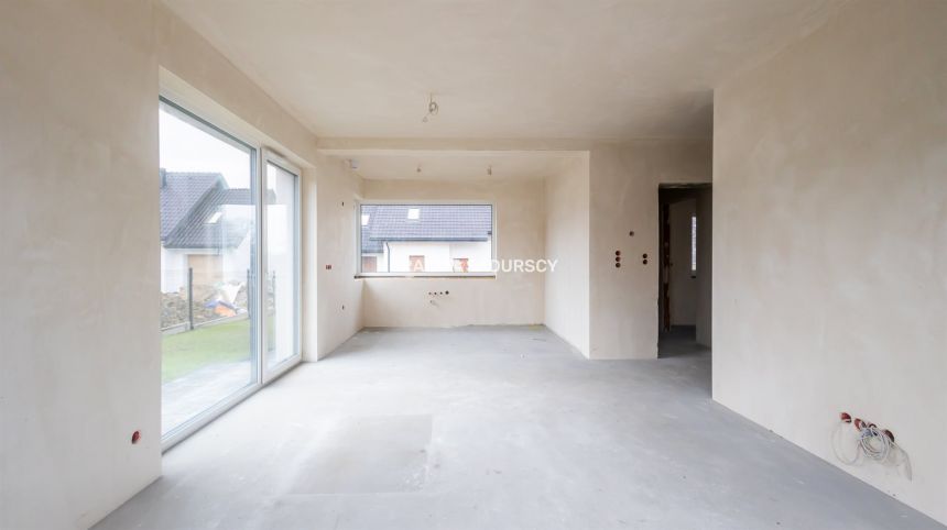 Dom w stanie deweloperskim, gotowy do zakupu miniaturka 12