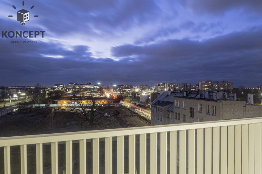 2 pokoje z balkonem i garażem w Centrum miniaturka 12