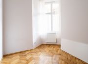 Trzy sypialnie w kamienicy pod Wawelem miniaturka 8