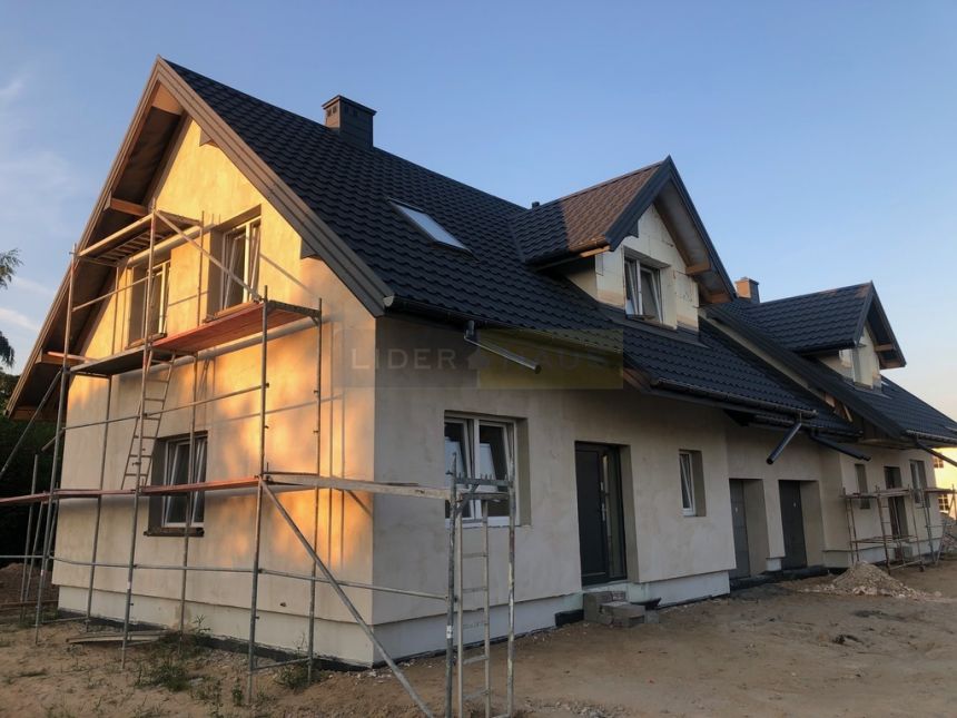 BLIŹNIAK Z GARAŻEM, 5 POKOI, DZIAŁKA 640 M2 miniaturka 8