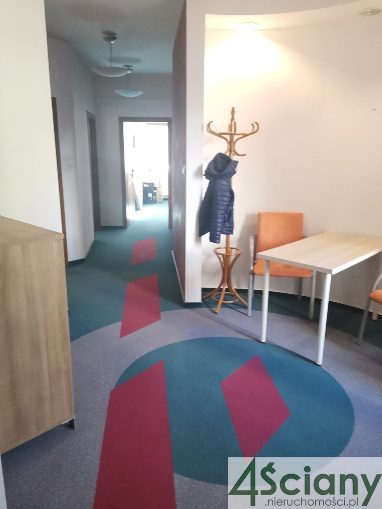 Lokal biurowy w centrum Warszawy z garażami !!! miniaturka 11