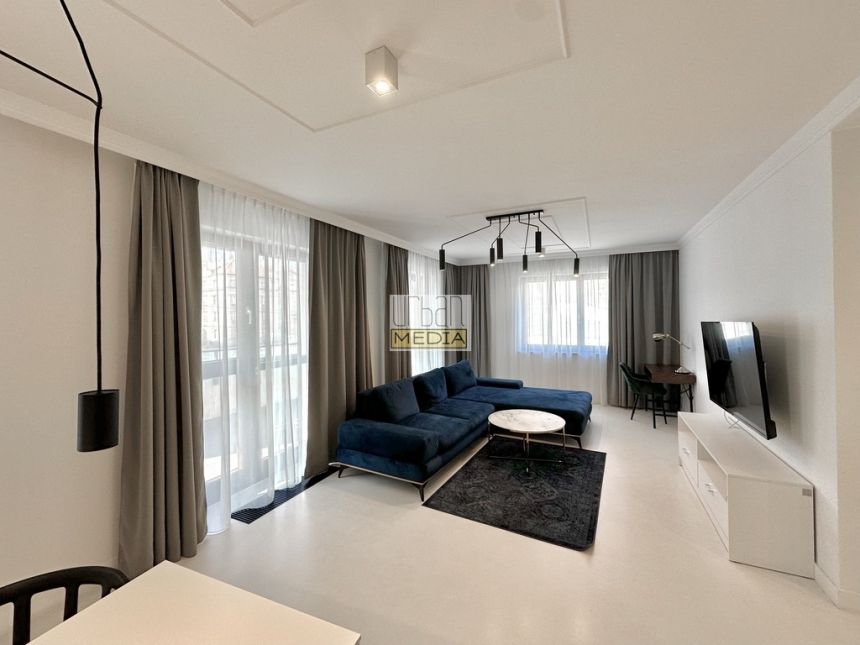 Apartament z tarasem przy Metro Płocka miniaturka 3