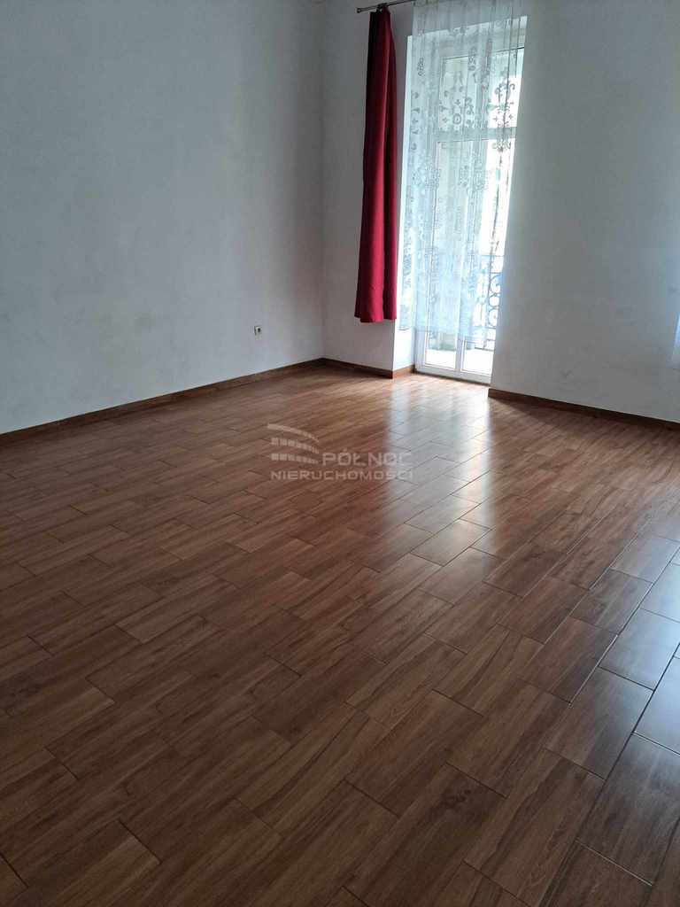 3 pokojowe mieszkanie, blizko Centrum, 102 m2 miniaturka 6