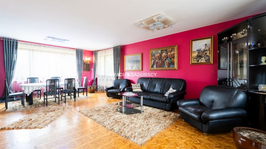 Atrakcyjny dom z działką 1760m2 w Bochni miniaturka 39