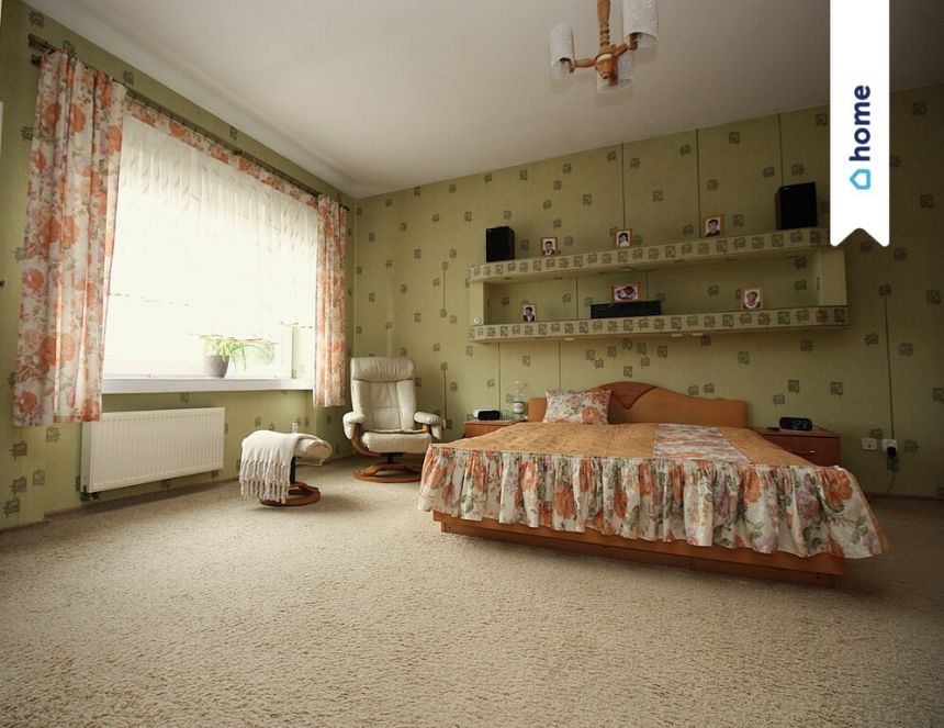 Przestronny i funkcjonalny dom 330 m2 miniaturka 1