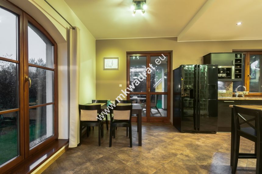 Rezydenja w otoczeniu lasu miniaturka 4