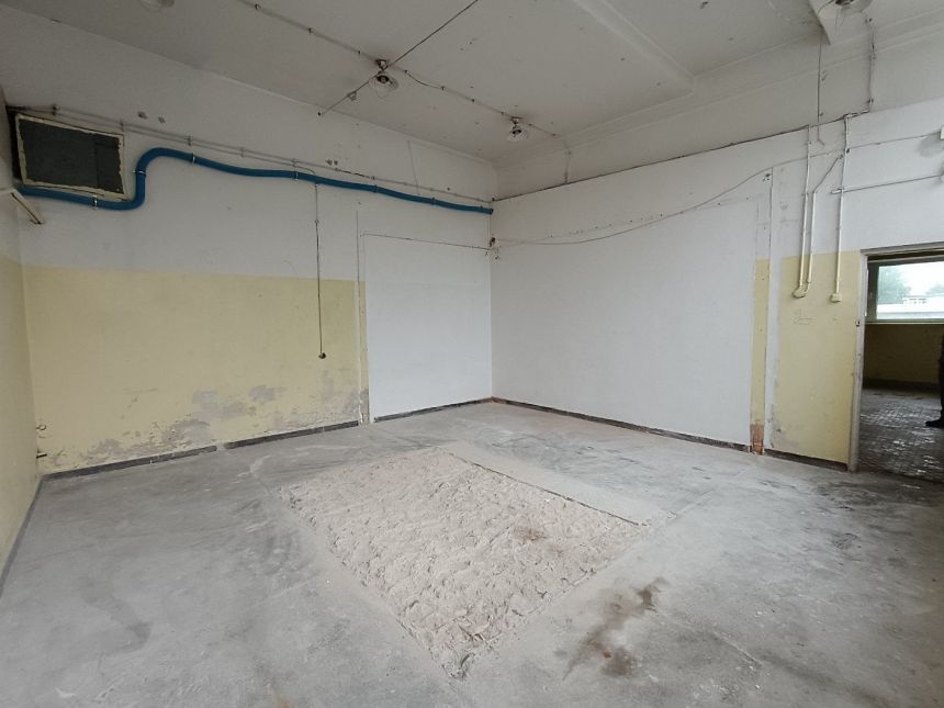 Hala około 120 m2, Pod Telegrafem miniaturka 2