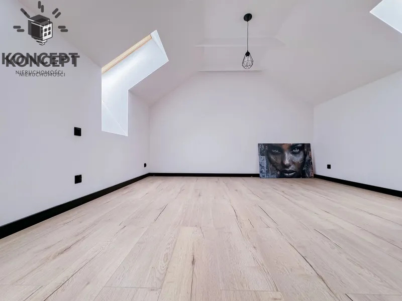 Piękny dom obok Grota Roweckiego - 5 pokoi miniaturka 9