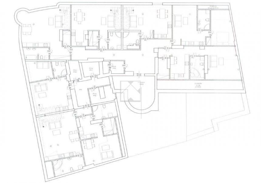 Poddasze z projektem na  8 mieszkań CENTRUM miniaturka 2