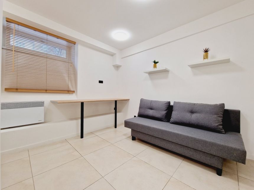 STUDIO - 20 M2 - NOWO WYKOŃCZONE - SUTERENA miniaturka 3