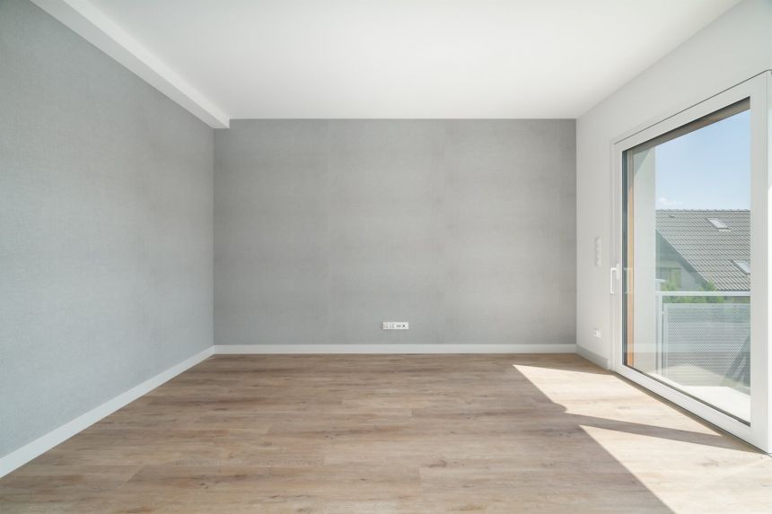 Mieszkanie w wysokim standardzie + 115m2 ogródek. miniaturka 2