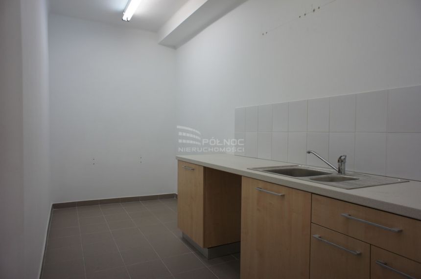 Lokal biurowy w centrum 72m2 Ip. miniaturka 11