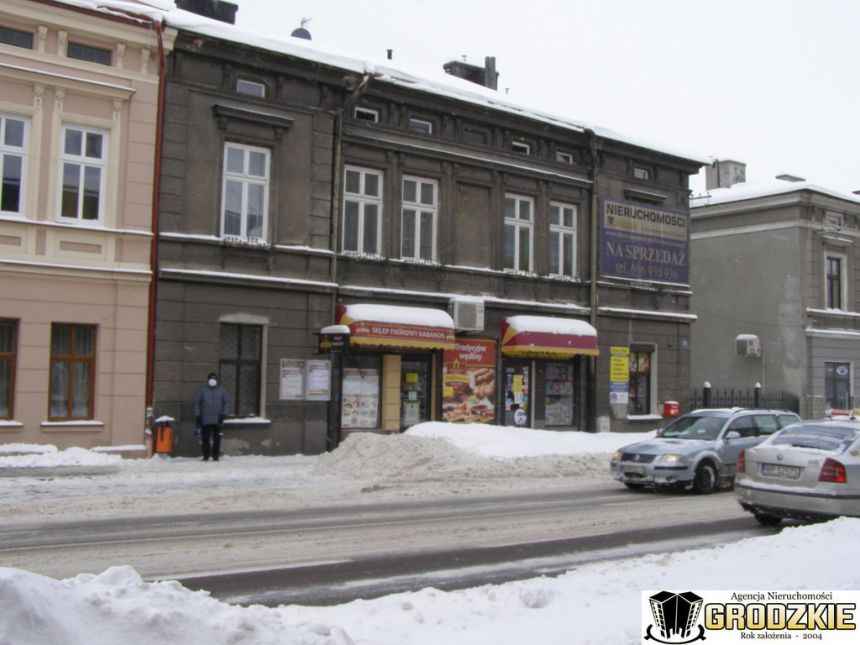 Do sprzedaży kamienica w centrum miasta Przemyśl - zdjęcie 1