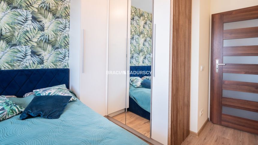 Nowoczesne 2 pokoje z klimatyzacją i balkonem miniaturka 9