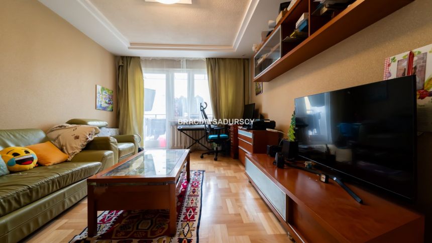 73 m², 3 pokoje, balkon, świetna lokalizacja! miniaturka 4