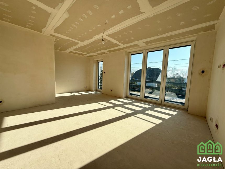 Dom przy Lesie po Generalnym Remoncie 92 i 1160 m2 miniaturka 11