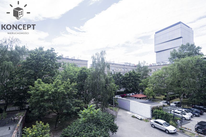 Rozkładowe 2 pok. mieszkanie | garaż | obok Dworca Głównego miniaturka 13