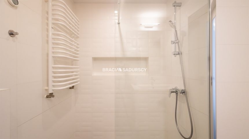 Komfortowy apartament koło Parku Bednarskiego miniaturka 16