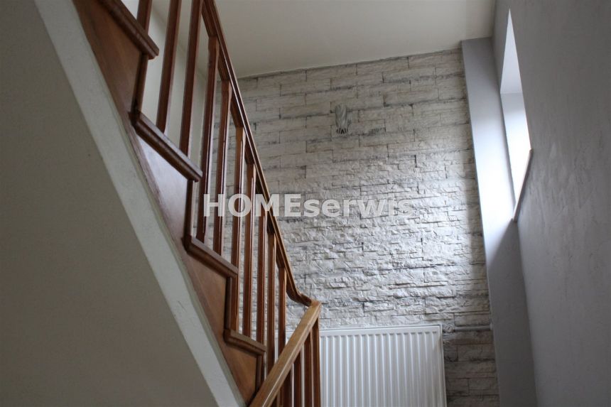 Na sprzedaż duży dom 340 m2, działka 2911 m2 miniaturka 25